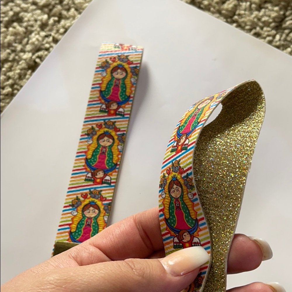 Keychain - Picture 2 of 2